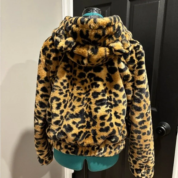Wild Fable leopard faux fur jacket - Picture 4 of 15